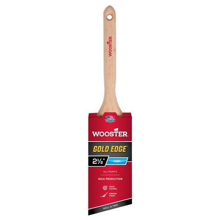 Wooster 5231 2-1/2" Gold Edge Firm Angle Sash Paint Brush