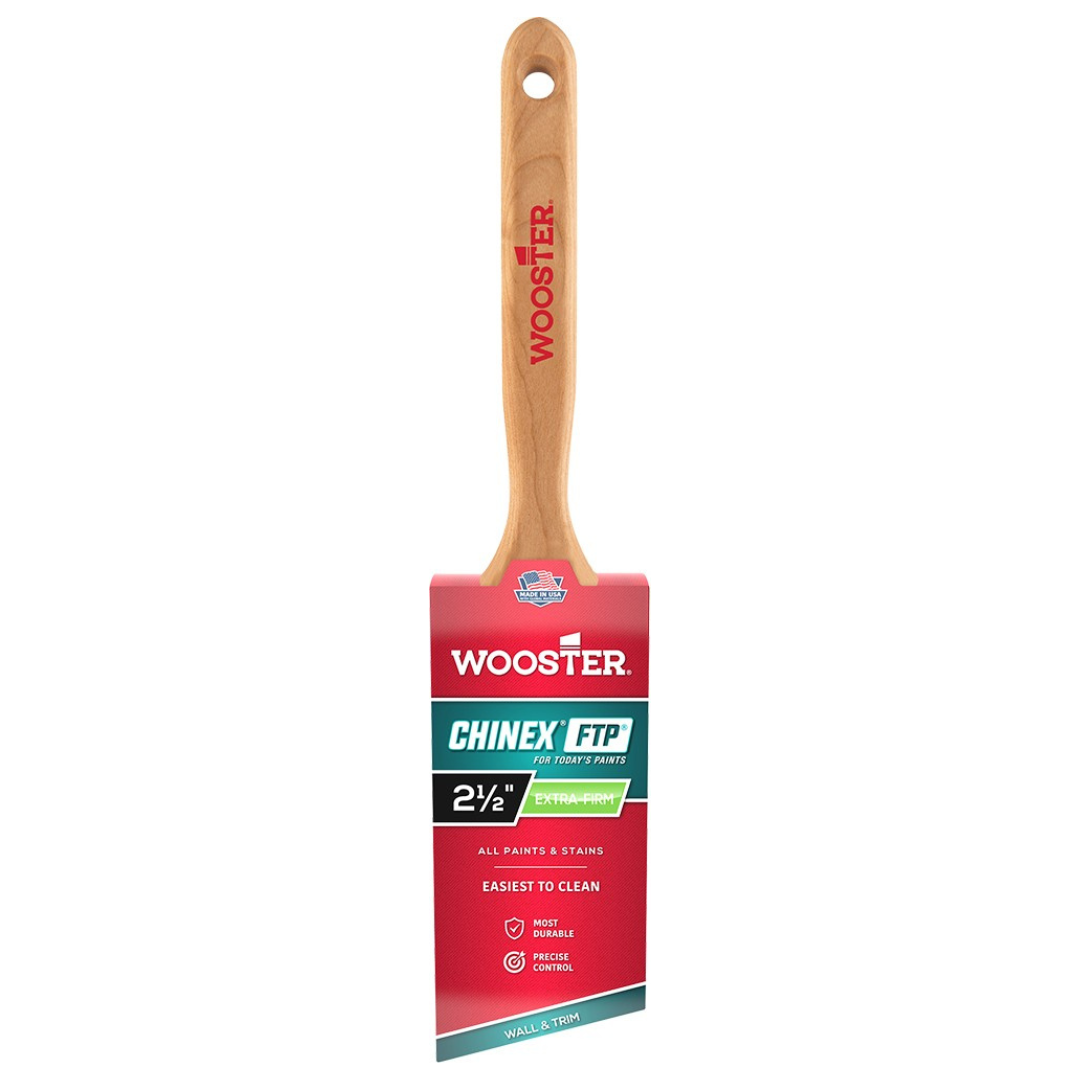 Wooster 4424 2-1/2" Chinex FTP Extra Firm Thin Angle Sash Paint Brush